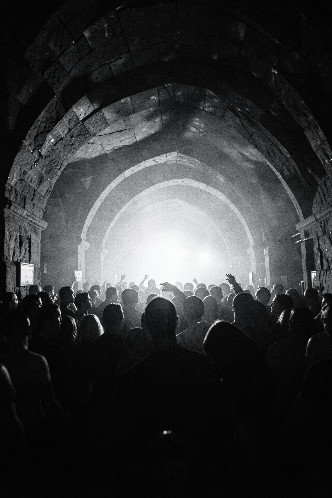 AKIRA crowd under the arches